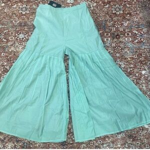 NWT House of Indya flare pants